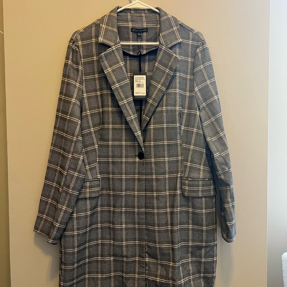 Adrianna Papell Plaid Jaquard Long Topper Jacket
